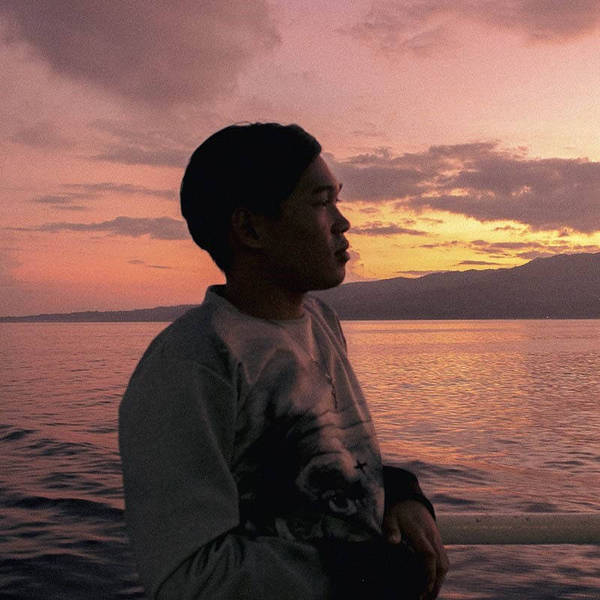 ธีรภัทร์ นวลเจริญ